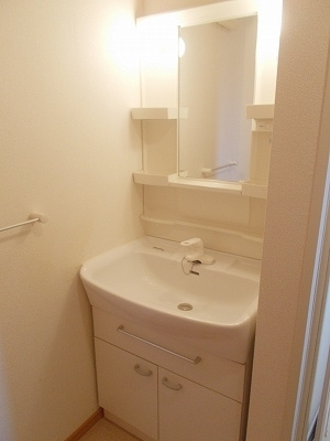 ＲｉｖｅｒＳｉｄｅ東祥Ｂの洗面所