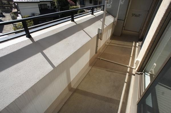 ベスパのバルコニー|※別部屋イメージ写真