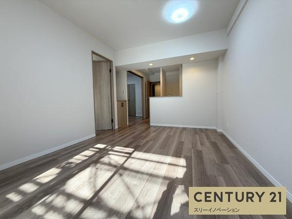 千島第1コーポ2号棟の居間・リビング