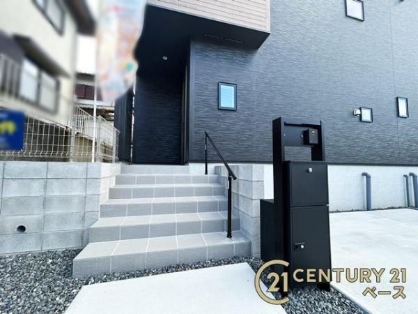 リナージュ萩の台 ／新築一戸建のその他|■こちらは現地エントランス・ポストです！