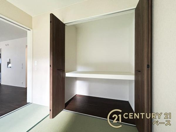 リナージュ萩の台 ／新築一戸建の内観：施工例|■三面鏡タイプのミラーキャビネット！収納スペースも豊富です！■