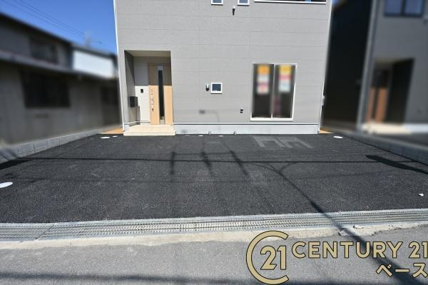 クレイドルガーデン前栽町 １号棟 ／新築一戸建の駐車場|■現地撮影写真■こちらは現地駐車スペースです！
