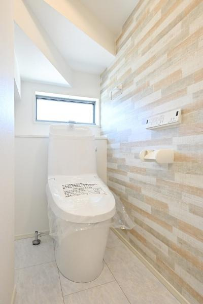 葛城市笛堂 １号地 ／新築一戸建のトイレ|■ウォシュレット完備！トルネード洗浄・フチなし形状でお手入れも楽々ですね！■