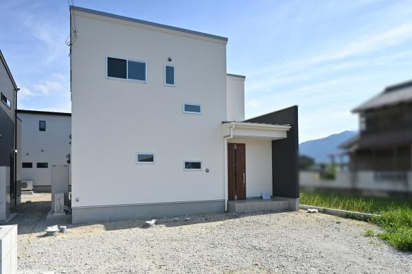 葛城市笛堂 １号地 ／新築一戸建のその他|■現地撮影写真■子育て世代も安心！小学校まで徒歩圏内です！