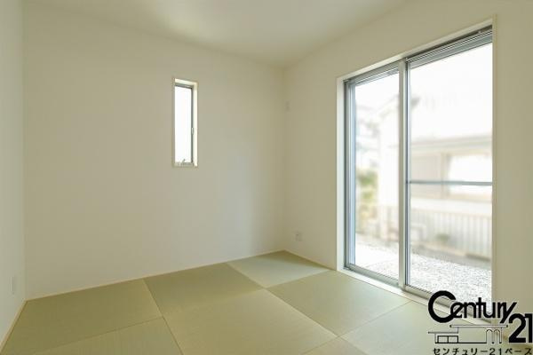 葛城市笛堂 １号地 ／新築一戸建の内観：施工例|■ほっこり落ち着ける和室！客間としてもご利用いただけます！■