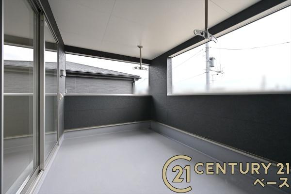 クレイドルガーデン土橋町 ／新築一戸建のバルコニー|■≪同仕様写真≫■日当たりのよいバルコニー！洗濯物もよく乾きます！■