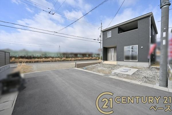 クレイドルガーデン土橋町 ／新築一戸建の前面道路含む現地写真|■現地撮影写真■前面道路は広々しており、お車の出し入れも楽々！