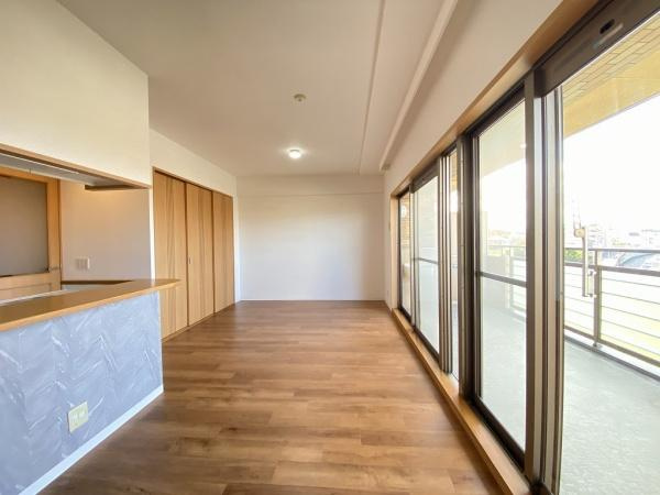 【居間・リビング】 | パルメーラ垂水ヒルズ