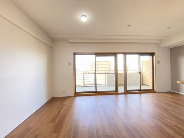 【居間・リビング】 | パルメーラ垂水ヒルズ