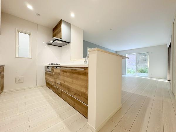 逗子市沼間２丁目の新築一戸建のキッチン