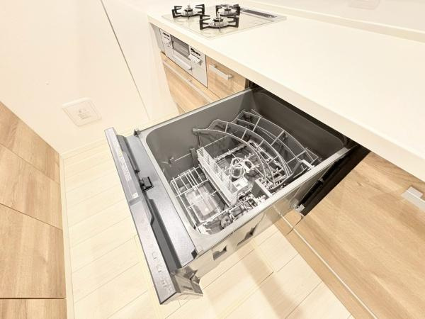 逗子市沼間２丁目の新築一戸建のキッチン