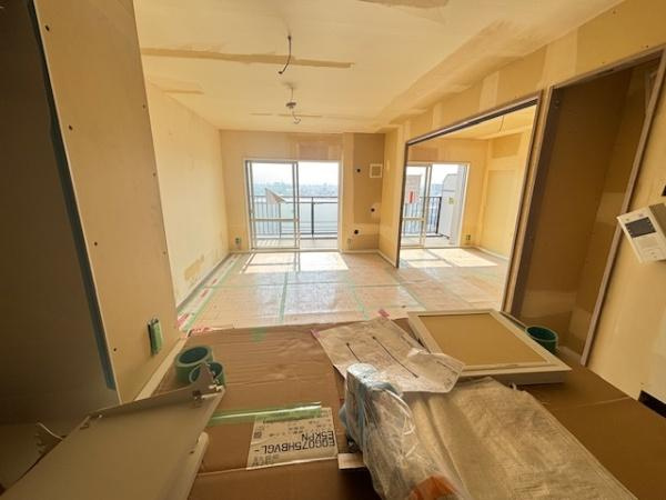 【居間・リビング】 | アメリア5番館　中古マンション