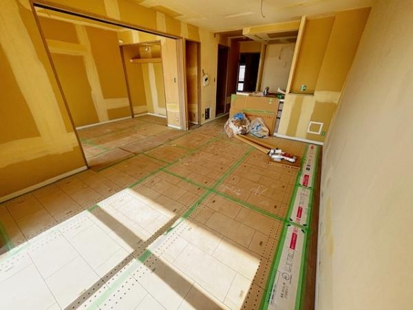 【居間・リビング】 | アメリア5番館　中古マンション