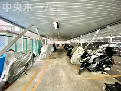 【駐車場】 | 木場サニータウン | 【バイク置場】最新の空き状況や費用などの詳細は担当スタッフまでお問い合わせください。