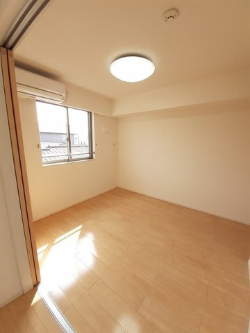 マルケスＢの内装