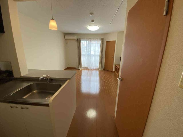 レオパレスインペリアルⅢの居間・リビング|設備・仕様は号室により異なる為、現況を優先致します。