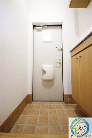 カーサ　セレノの玄関