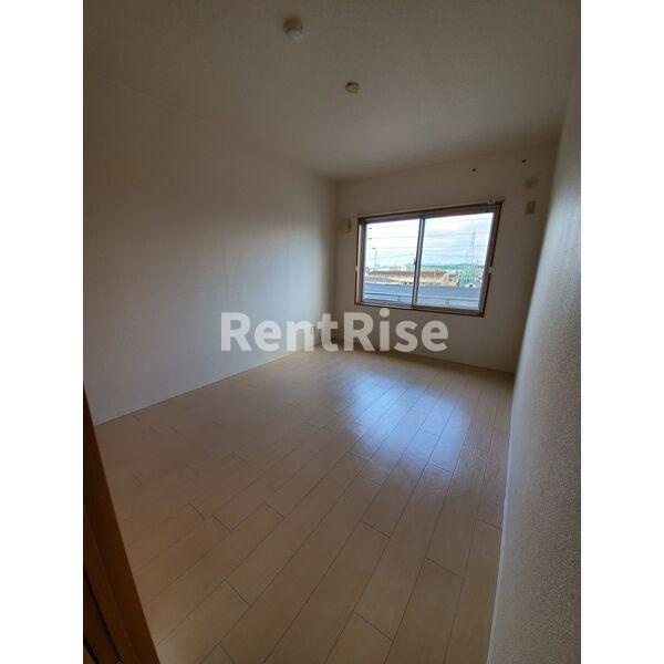 エデンIIの寝室