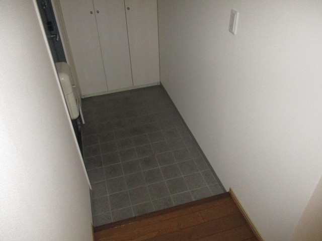 ラポール2の玄関