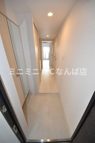 エスリード難波ザ・ブライトの玄関