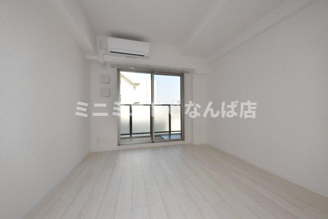 エスリード難波ザ・ブライトの居間・リビング