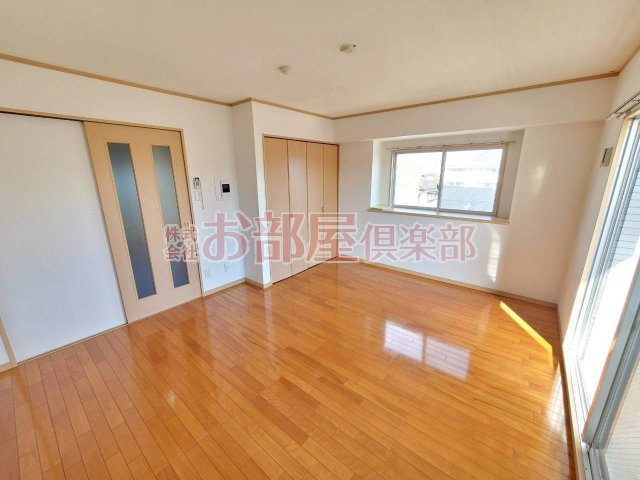 レグルスクレールの居間・リビング|ゆったり過ごせるリビングです