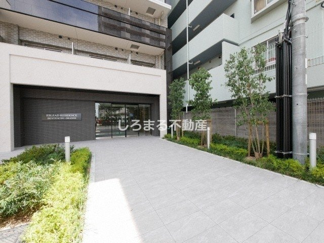 エスリードレジデンス弁天町グランデのエントランス