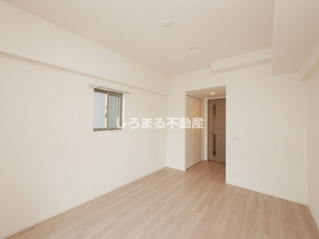 エスリードレジデンス弁天町グランデの居間・リビング