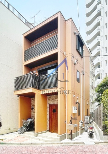 オレンジハウスの外観|外観です。