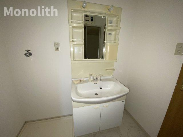 ファーストパレスの洗面所