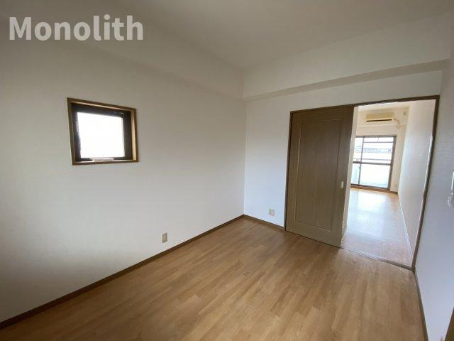 ファーストパレスの居間・リビング