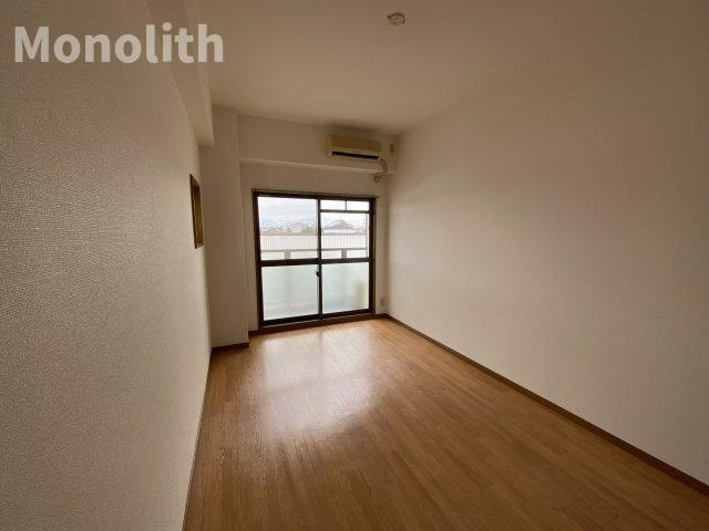 ファーストパレスの居間・リビング