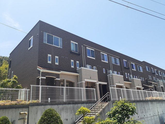 舞子坂ヒルズⅢ