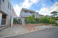 シャープフィールドの画像