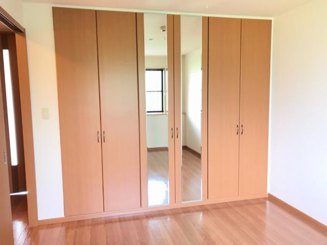 ウィズ宇頭の内装|室内