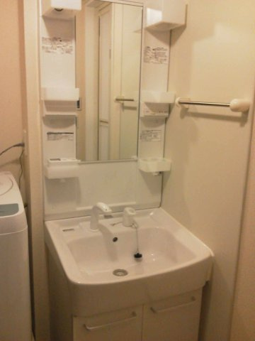 レオネクストサニーヒルズ　Ｂの内装|独立洗面台