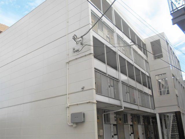 レオパレス片倉の外観