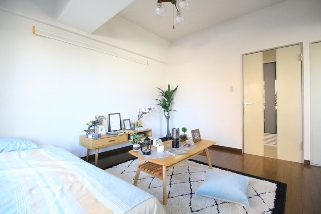 日神パレス生麦の洋室|家具･小物はイメージです