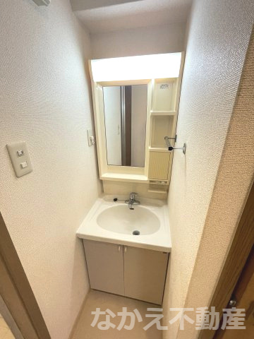 【洗面所】 | ゆったりとスペースのある洗面所