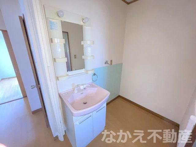 【洗面所】 | 忙しい朝には欠かせない洗面所です