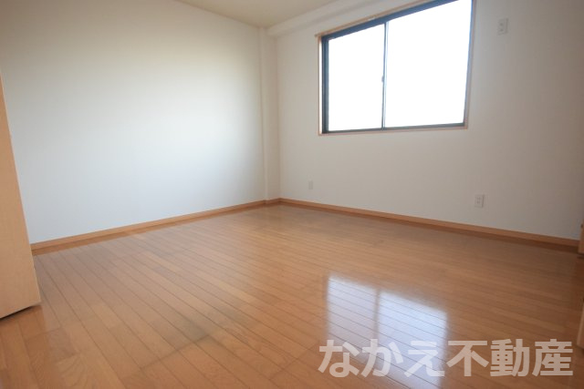 【寝室】 | 開放的な寝室です