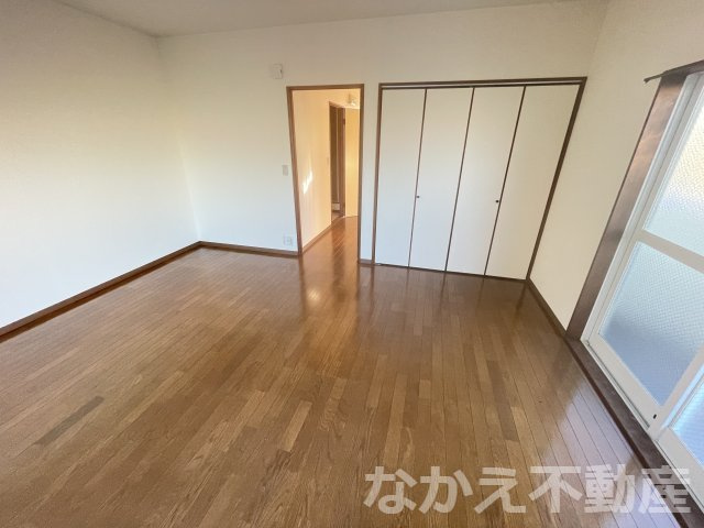 【寝室】 | 使い勝手のいい寝室です