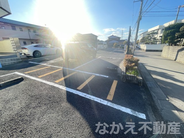 【駐車場】 | 駐車場に車を止められます