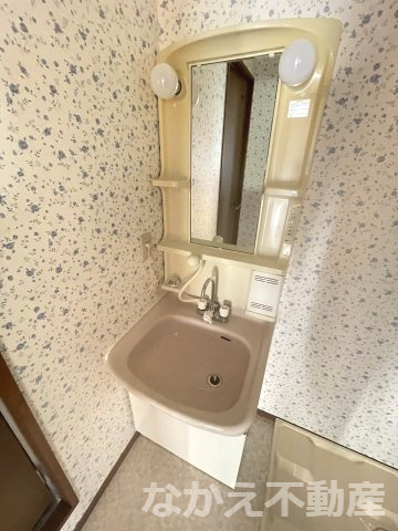 【洗面所】 | 忙しい朝には欠かせない洗面所です