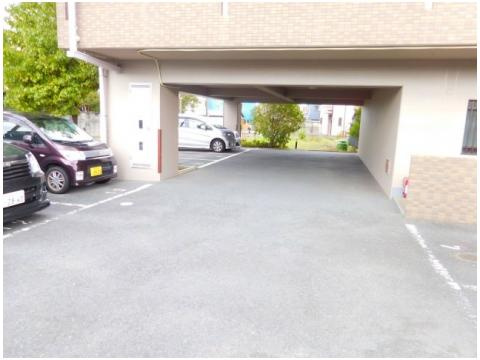 【駐車場】 | コンフォート角野