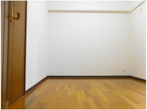 【寝室】 | コンフォート角野