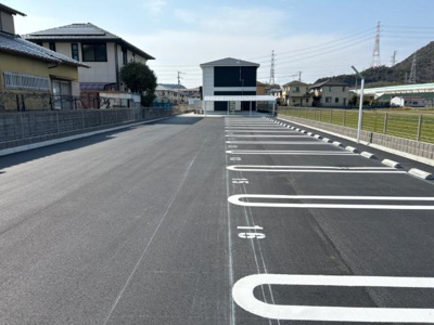 【外観】 | コントレイル糸引 | 外観写真（夜）