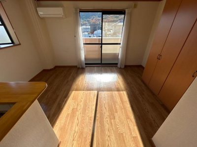 【居間・リビング】 | ルーエン・ハイム | リビング