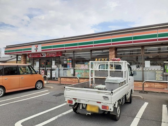 【周辺】 | フォレスト佐貫 | セブンイレブン南中島町店まで690m
