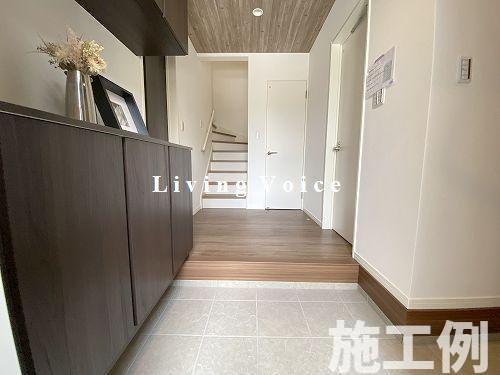 【玄関】 | 【仲介手数料０円】伊勢原市第3高森　新築一戸建て　全3棟 | 伊勢原市第3高森　新築一戸建て　全3棟